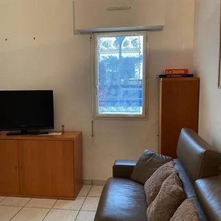6 Personnes Port De Sur Mer, Avec Deux Chambres,double Terrasses, Et Parking Privatif.. 아파트 *
